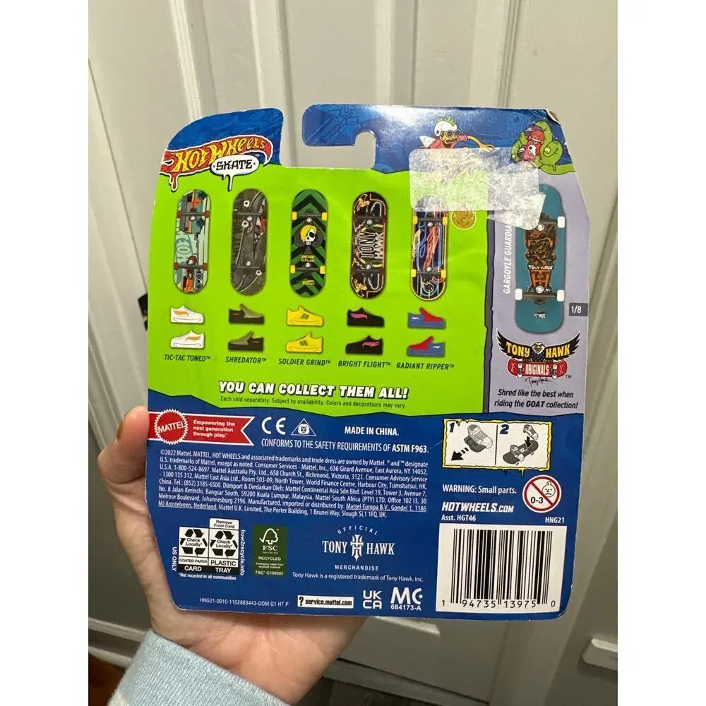 🔴2022 Hot Wheels Skate‎ Tony Hawk Gargoyle Guardian Fingerboard
